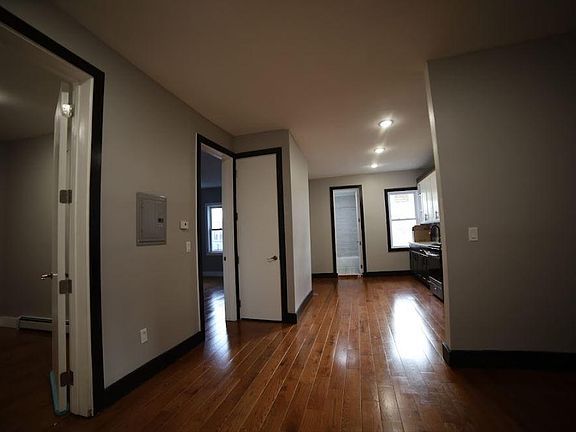 2nd image of 45 Saint Pauls Ave APT 2