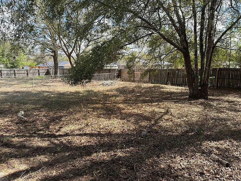3920 E Allendale St — Photo 22