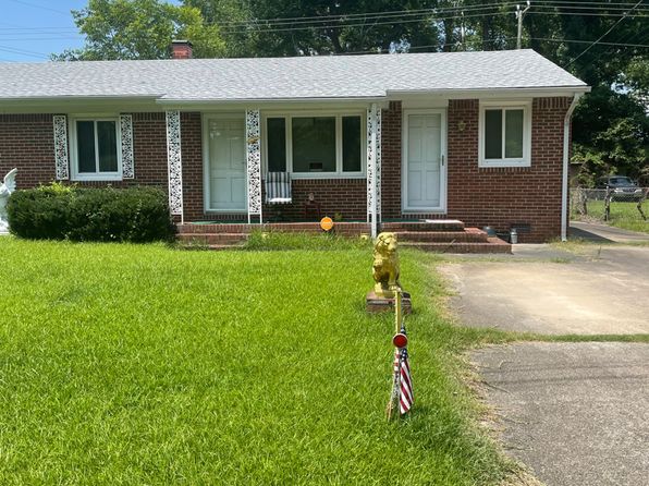 1610 Lexington Dr