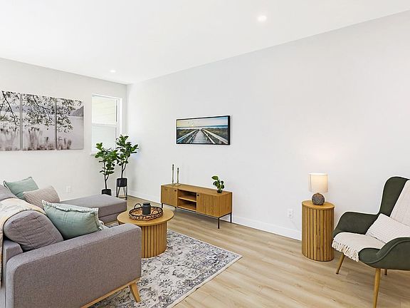 2nd image of 1505 Croation Rd #13