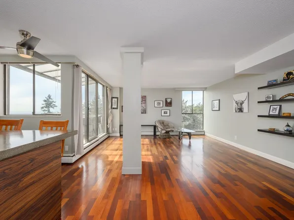 6689 Willingdon Ave #1506, Burnaby, BC V5H 3Y8