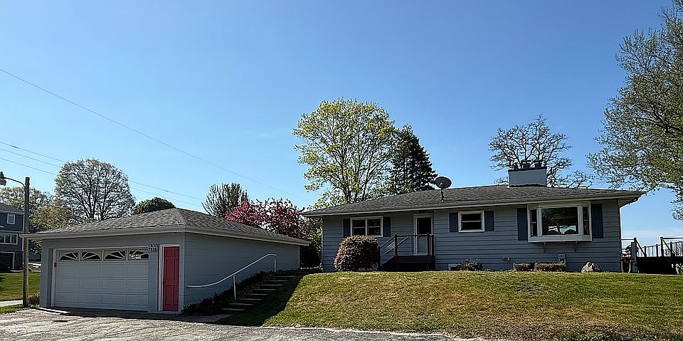 1st image of 7318 W Orchard Ave