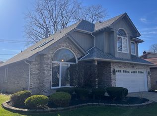 9848 S Beverly Ave, Chicago, IL
