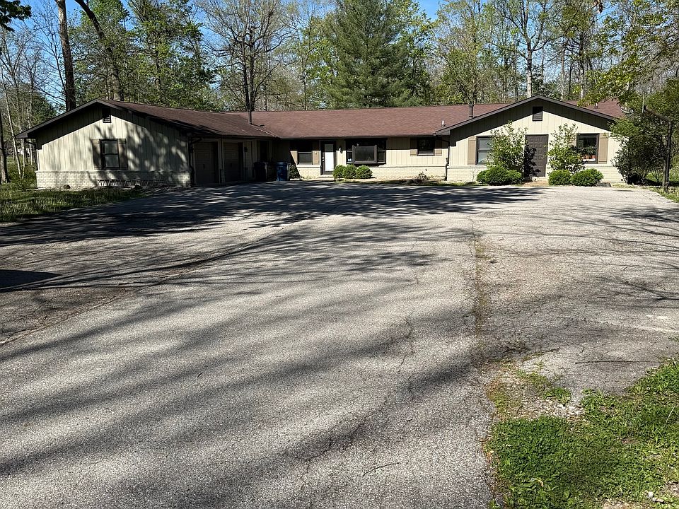 2nd image of 2150 S Post Rd S