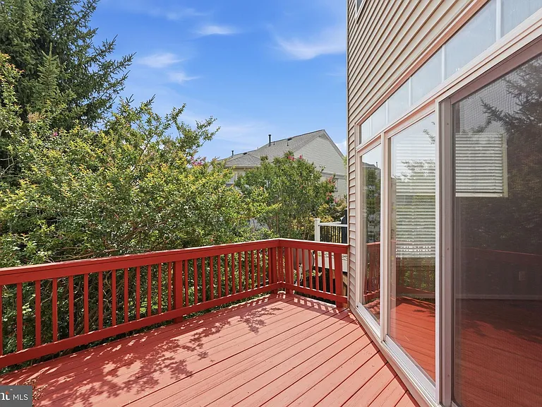 22862 Cartier Ter — Photo 22