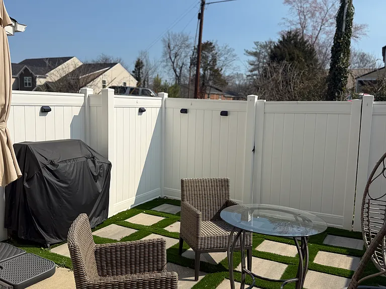 111 Crepe Myrtle Ln — Photo 6