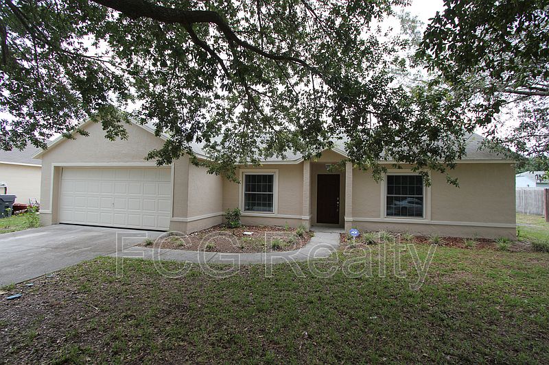 1st image of 830 Briargrove Ave