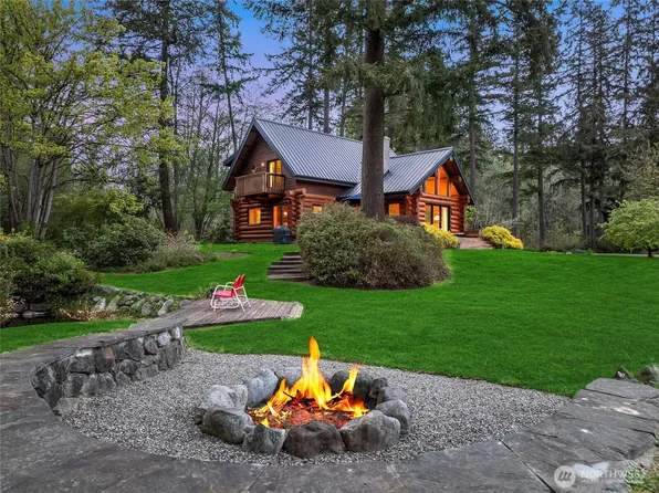 7200 NE Day Road W, Bainbridge Island, WA 98110