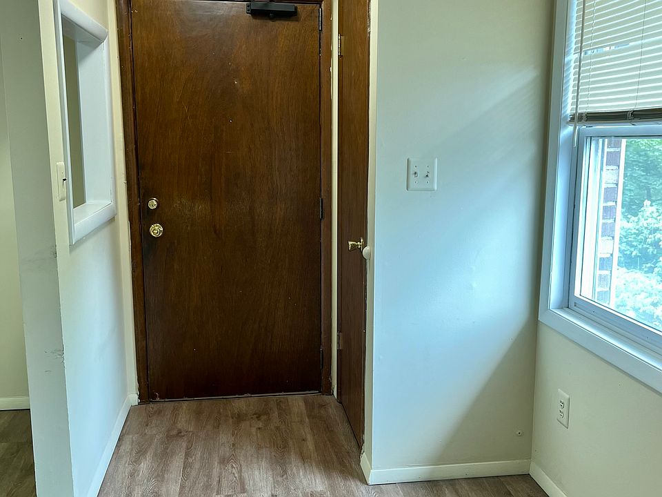 Entry foyer