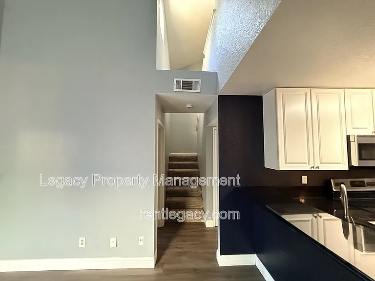 1019 Dornajo Way #266 — Photo 9
