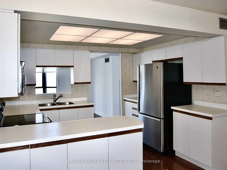 65 Spring Garden Ave #1811 — Photo 10