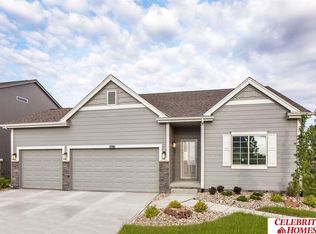 17804 Camden Ave, Omaha, NE 68116