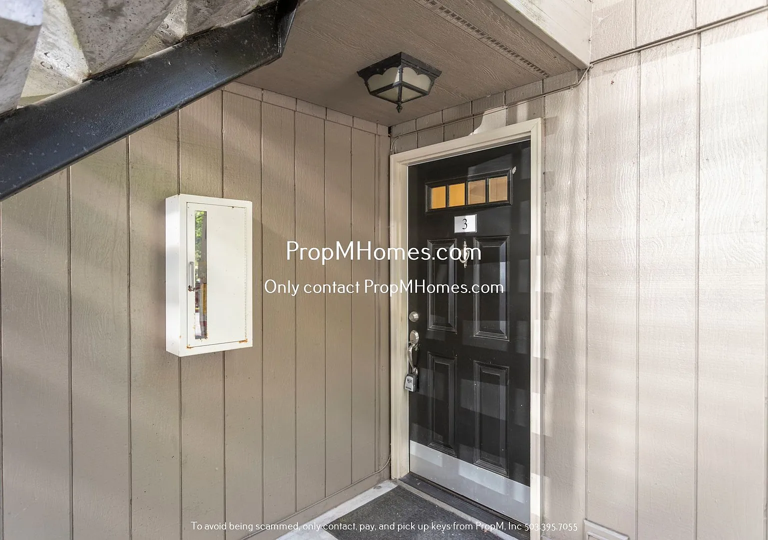 Bright One Bedroom Condo in West Slope! — Photo 2