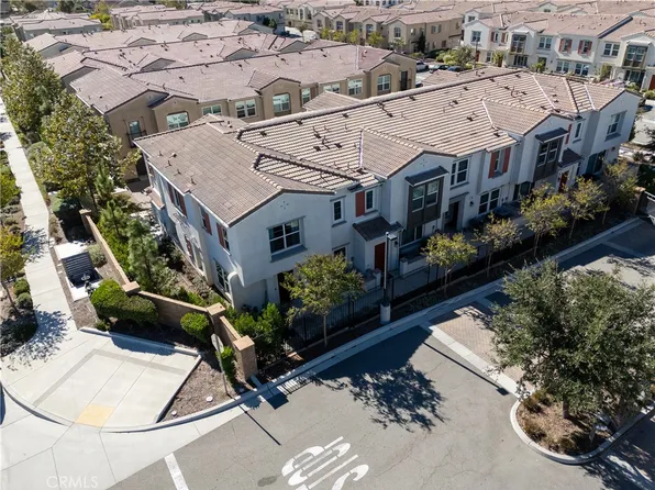 7155 Citrus Ave Unit 381, Fontana, CA 92336