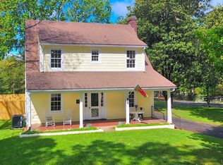 2001 Mimosa Dr, Lynchburg, VA 24503