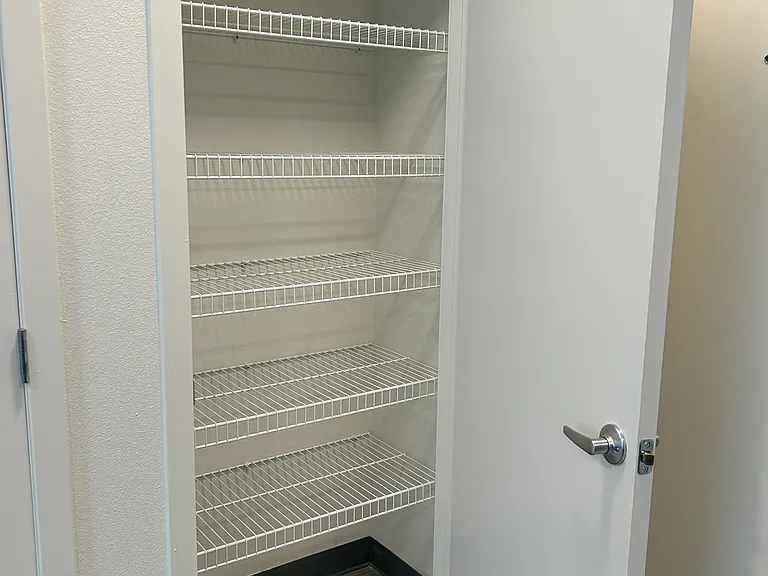 Ceja Vista Senior Apartments — Photo 13