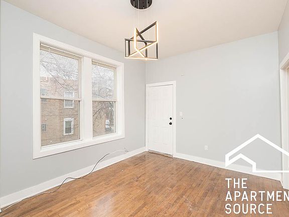 5th image of 1922 N Wilmot Ave #2REAR