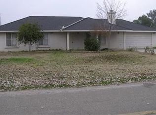 18322 McRae Rd, Madera, CA 93638