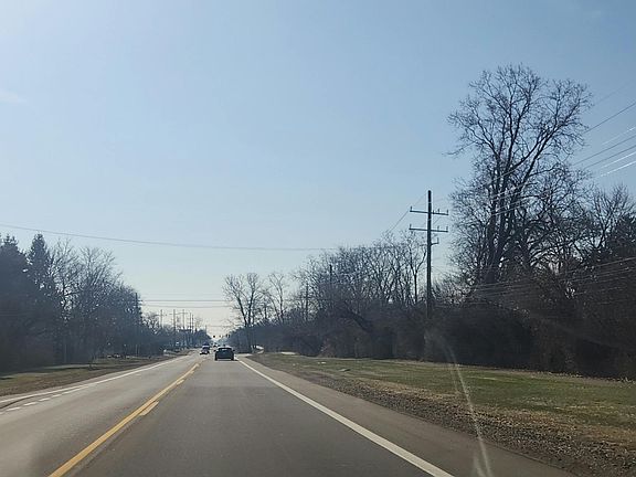 4th image of 29670 Middlebelt Rd