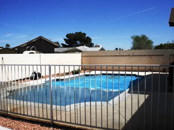 7700 Pheasant Ln, Las Vegas, NV 89145