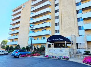 10515 W Grand Ave, Northlake, IL 60164
