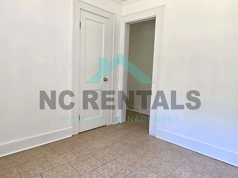 312 Walter Chambers St — Photo 20