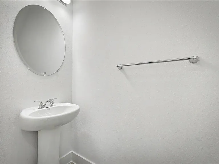 5423 Bramhall Rd — Photo 8
