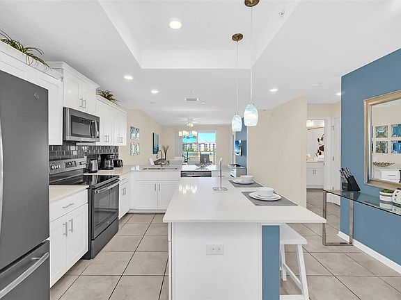 3rd image of 4721 Clock Tower Dr #304