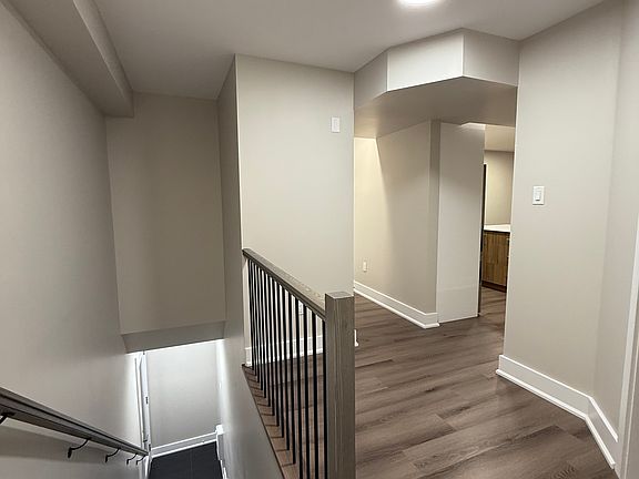 4th image of 342 5th Ave #1