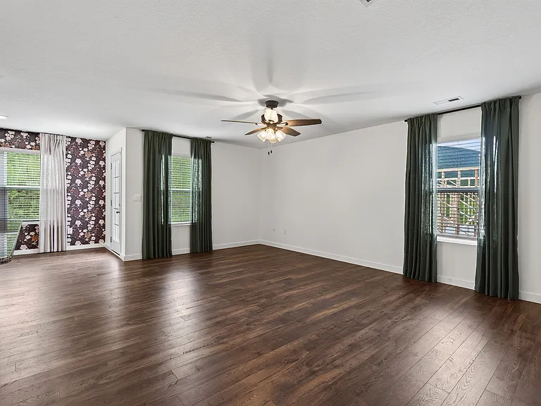 136 S Blissful Meadows Dr — Photo 6