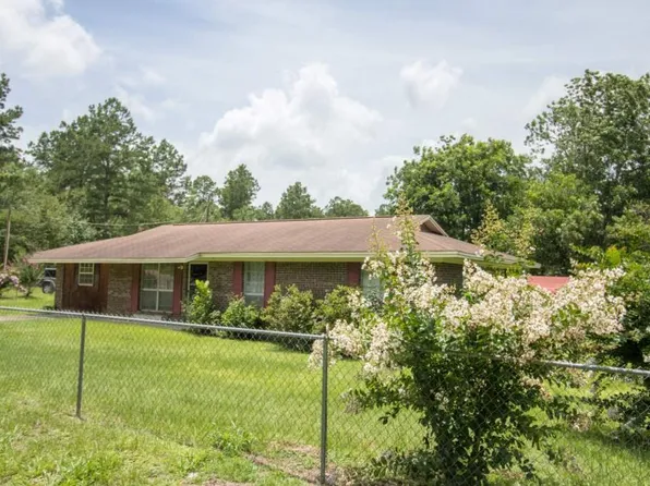 478 S Main St, Slocomb, AL 36375