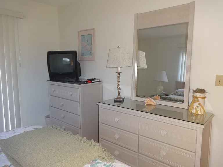102 Capri Isles Blvd #210 — Photo 9