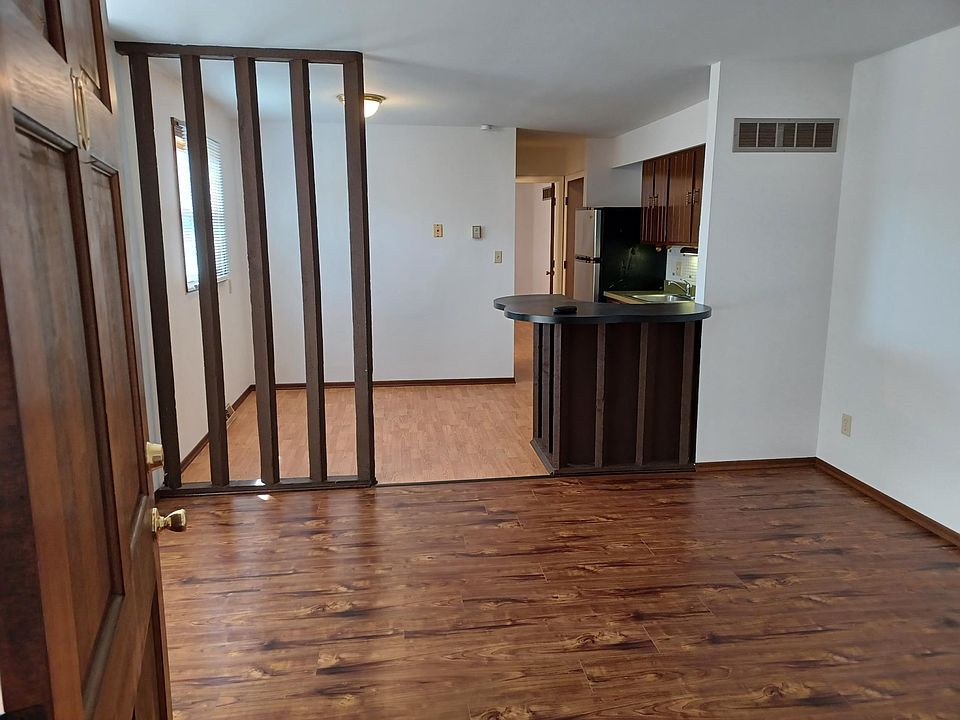 Front entrance looking into apartment