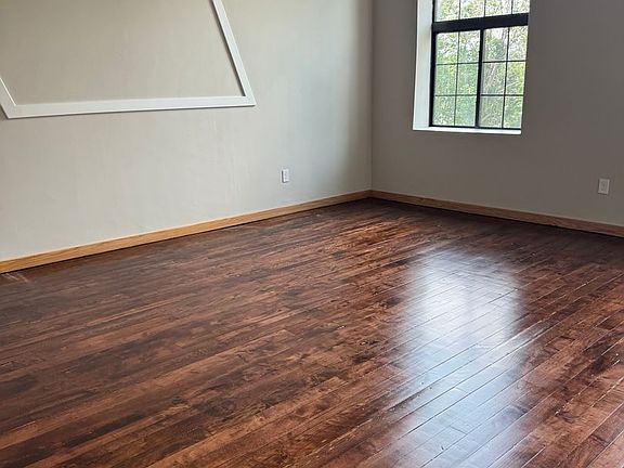 5th image of 70 Webster St #302