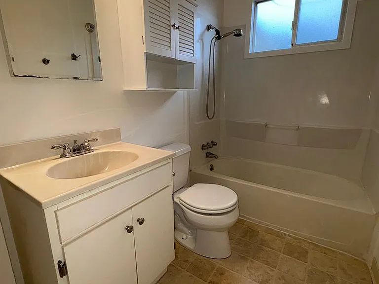 324 Cottonwood St — Photo 14