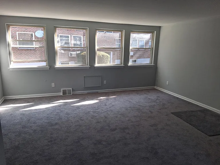 7317 Greenhill Rd #D1 — Photo 1