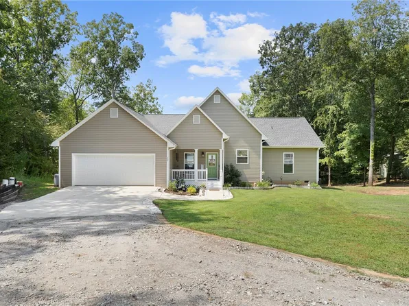 12 Sunset Ln, Abbeville, SC 29620