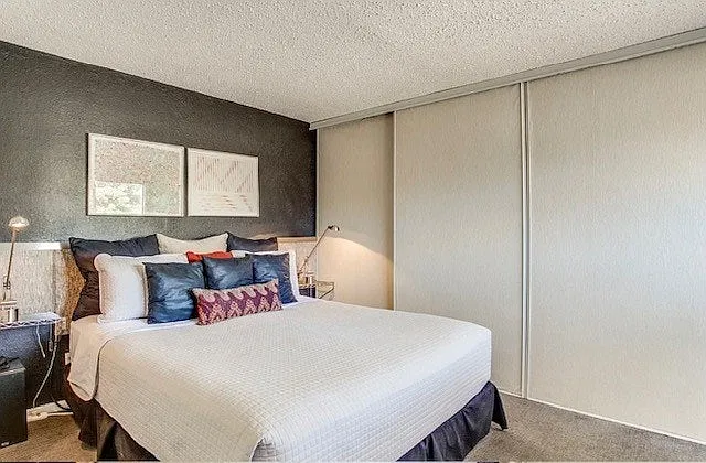 3955 Buena Vista St — Photo 14