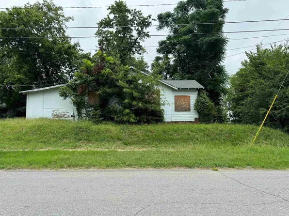 1801 N Poplar St, North Little Rock, AR 72114