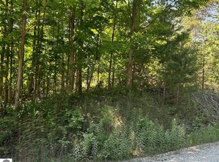 0 W Briar Hill Dr, Maple City, MI 49664