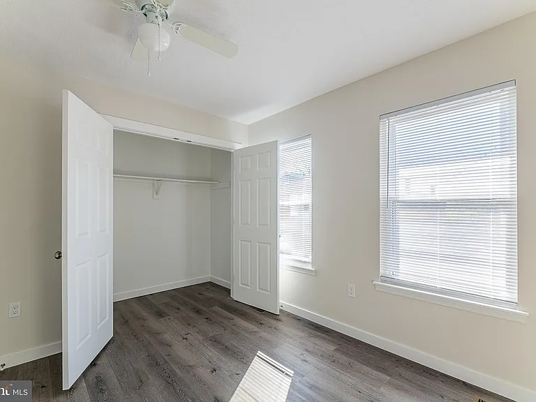 525 Gray Ave #2 — Photo 31
