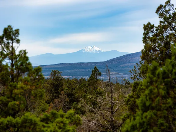 10388 SE Ridge View Rd, Prineville, OR 97754