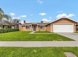 1248 W Pleasant Ave, Tulare, CA