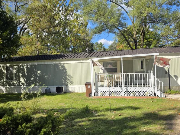 606 Bjornson St #C11, Big Rapids, MI 49307