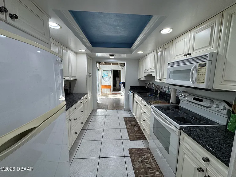 120 Ocean Grove Dr — Photo 7