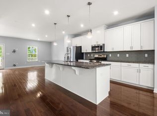 412 Arbor Blvd, Perkasie, PA 18944