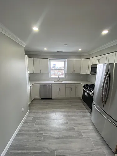 177 Roosevelt Ave #1 Photo 1