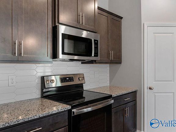 3rd image of 1772 Stampede Cir