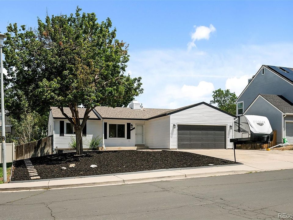 1st image of 18351 E Grand Avenue