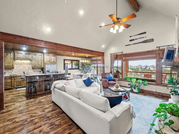 1633 Scenic Dr Unit 302, Graford, TX 76449